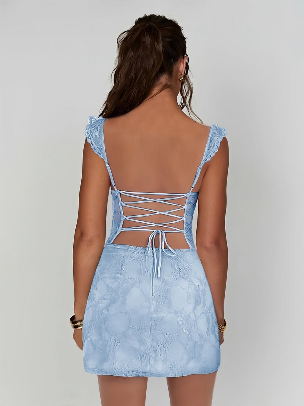 Lilac Sheath Scoop Neck Lace Short Homecoming Dress With Slit